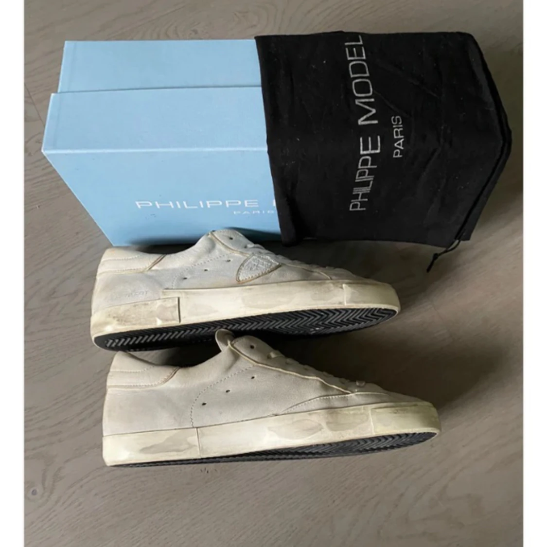 Philippe Model skor  - 90