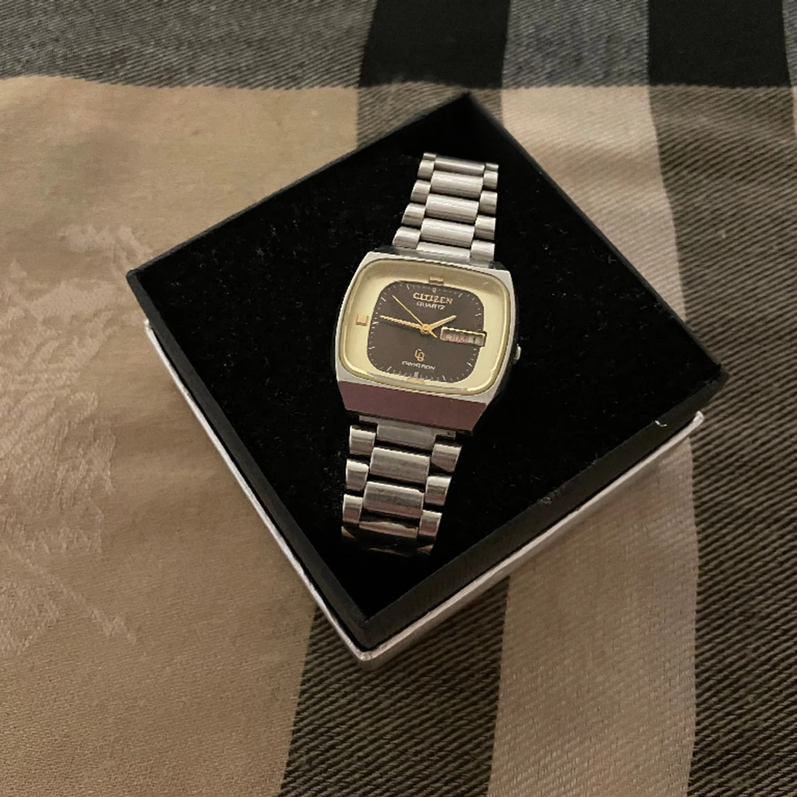 Citizen Day-Date Chryston 