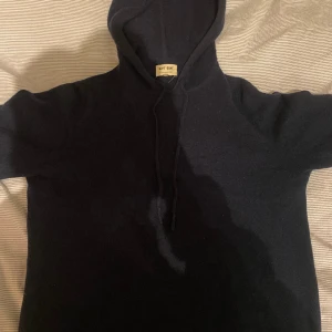 Soft goat hoodie - Cond 8,5/10
