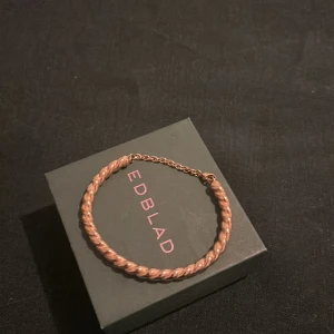 Armband  - Superfint armband från Edblad som tyvärr inte kommer till användning!
