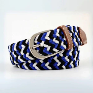 Juniorbälte - Juniprbälte med toppskick. Nyandvänd och säljs av Limitro. Följ även vår TikTok och insta för att supporta oss. Andra färger finns i vår profil.👍Vi har ca 15 av varje färg