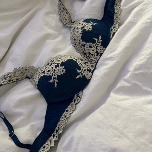 Intimissimi Bh - Storlek 75C helt ny ej använd pga för liten