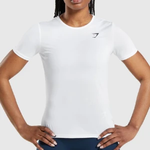 Träningstopp - Träningstshirt från Gymshark. Använd ett fåtal gånger. Frakt tillkommer!