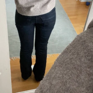 Svarta Ltb jeans  - Jätte snygga Ltb jeans.Säljer då jag inte använder dom.Inga defekter💗