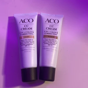 Cc cream - Aco cc cream  På andra bilden så är första light och den under medium aldrig använda