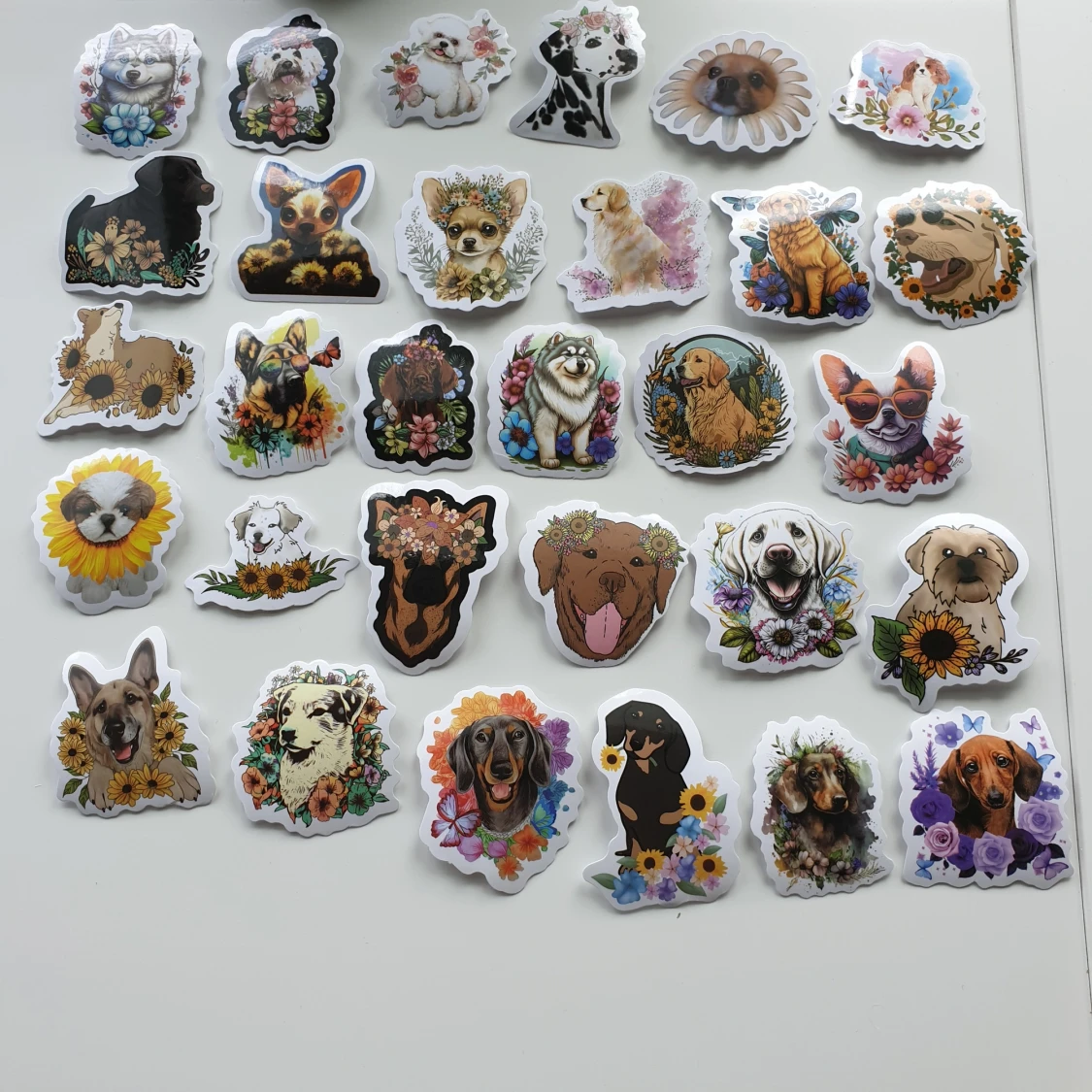 30st hund och blommor klistermärken/stickers  - 90