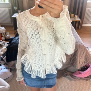 Zara kofta - Jätte fin kofta från zara använd fåtal gånger