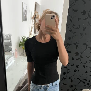 Jättesnygg tröja🌸 - Jätjätttesnygg tröja på Kappahl i storleken xs❣️