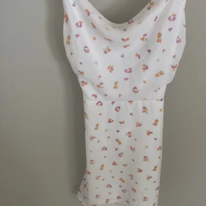 Söt klänning💘 - Jättefin sommarklänning🎀 Storlek 34🩷