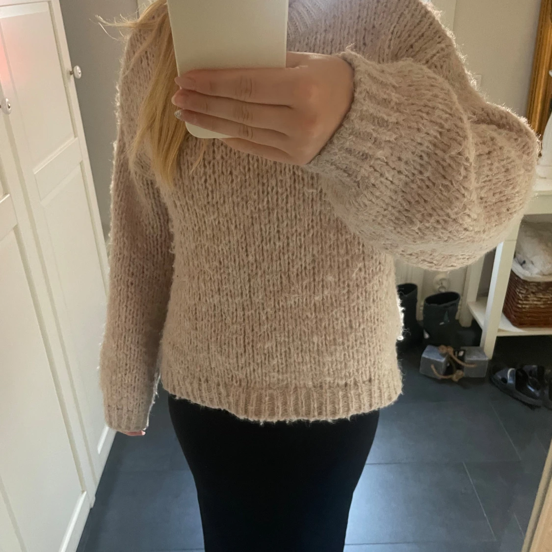 Stickad tröja