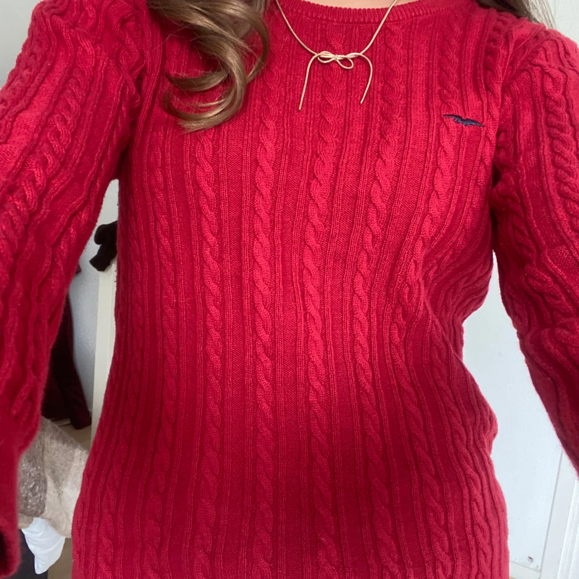 Röd Hampton Republic tröja. - 91