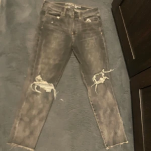 American Eagle jeans - Säljer dessa jätte fina jeans pris går att diskutera!