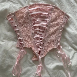 Korsett rosa  - Oanvänd från plt med prislapp. Rosa 💓