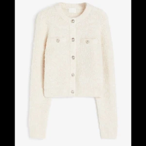 H&M cardigan - Selger denne cardiganen fra hm da den ikke blir brukt!