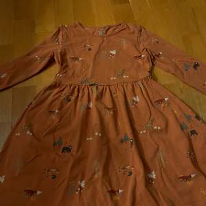 barely used girl dress with animal pattern