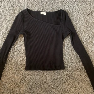 Topp - Jätte fin topp från gina i fint skick💗