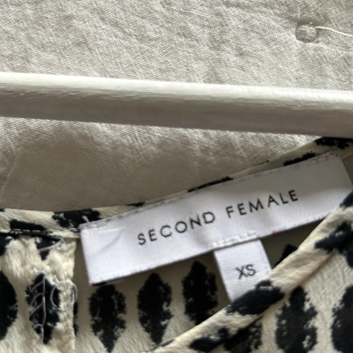 Second Female top - 91