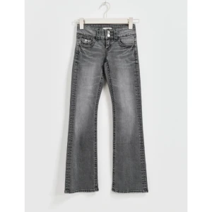 Gråa jeans  - Aldrig använda, alltså väldigt bra skick🩷skriv vid intresse för fler bilder 🩷