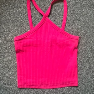 Linne - Gulligt rosa linne från Gina. Perfekt till sommaren☺️I nyskick