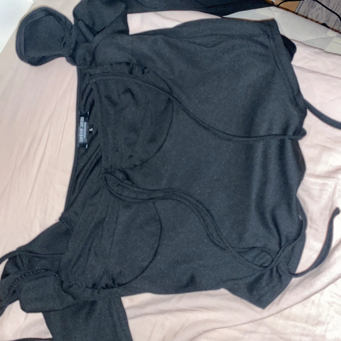 Svart festtopp  - 90