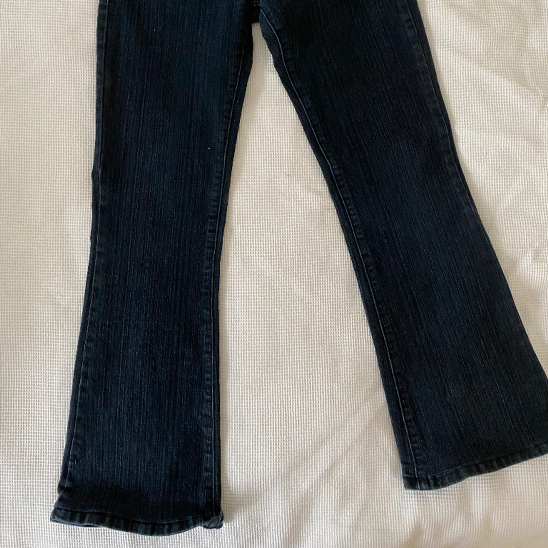 Lågmidjade mörkblå jeans - 91