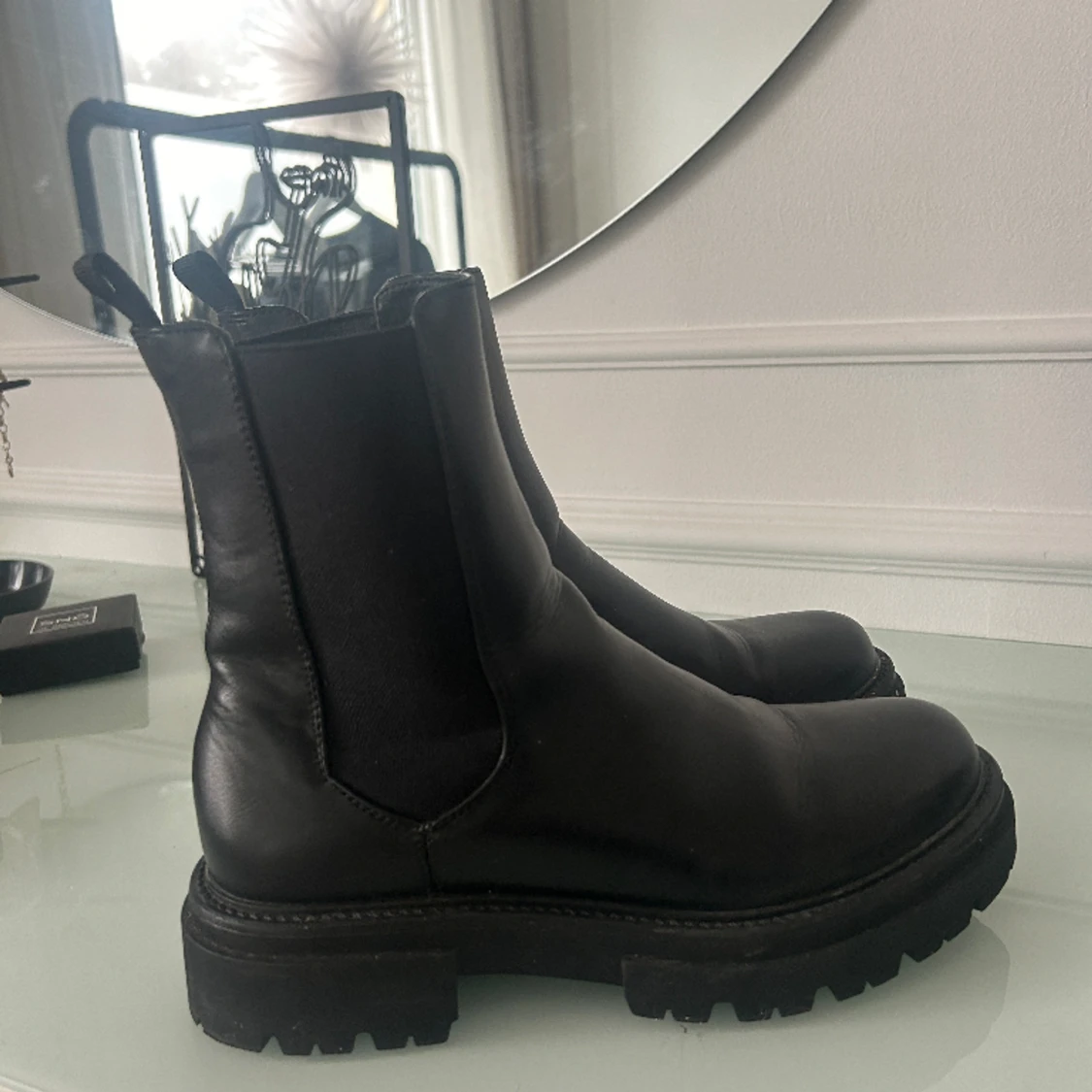 Svarta boots  - 90