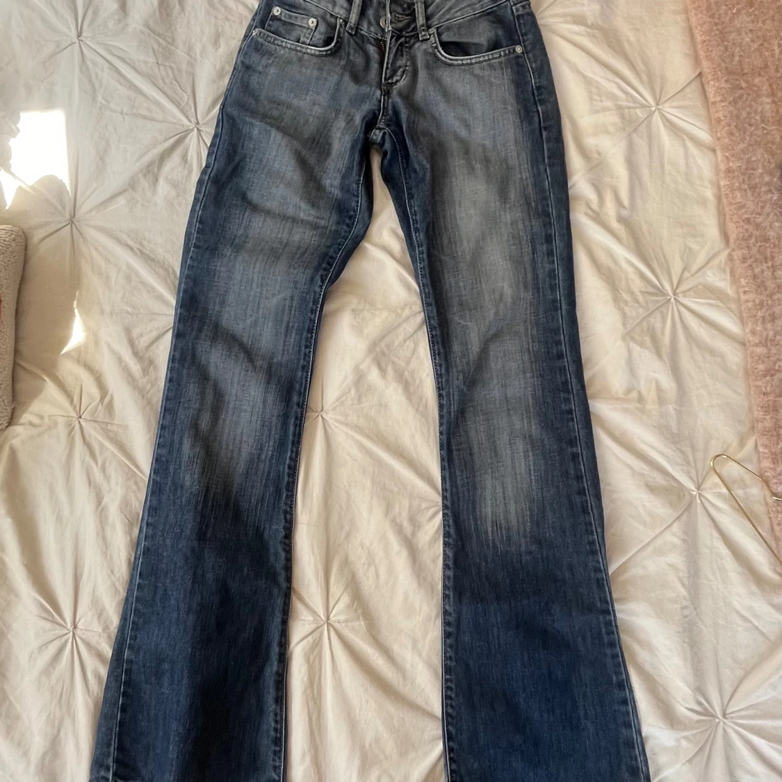 Low rise bootcut jeans - 90