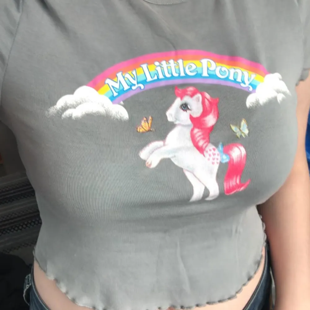 Köpt på HM. My little pony cropped t-shirt. T-shirts.