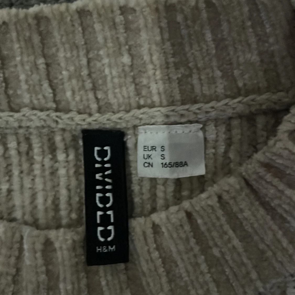 Oversize mysig tröja från HM  - 92