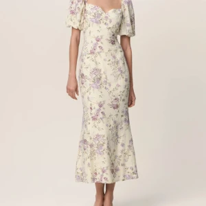 SÖKER ADOORE VERCELLI DREDS - Behöver denna klänning till ett bröllop kan betala bra!