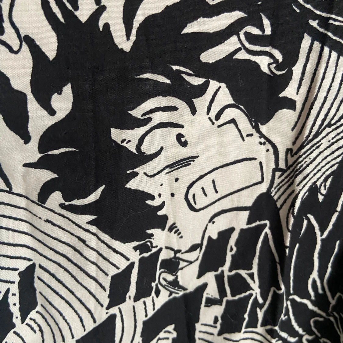 Skjorta med animetryck - 92