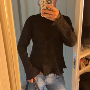 Blus  - Vet inte märker men skit snygg och oanvänd blus! 