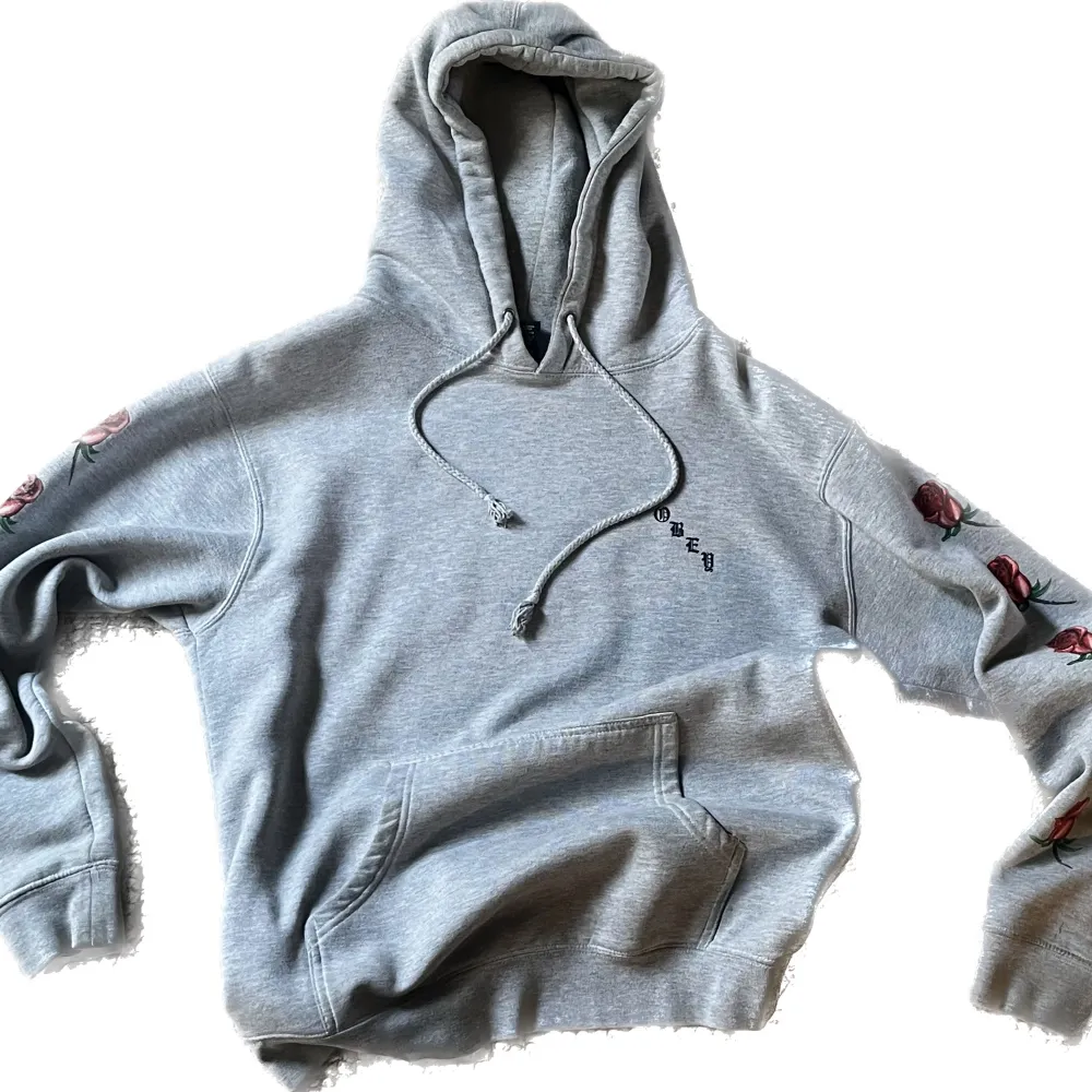 Streetwear Hoodie från 2000s skate märken OBEY, Bra kvalitet men är änvand. Hoodies.