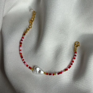 Handgjort armband💗 - Tillgängligt i i grön o blå färg💗