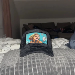 Milfhunter keps - Revenite keps, limiterad kommer aldrig säljas igen, pris går att diskutera 💫💫