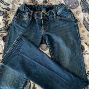 Skit snygga vintage bootcut jeans  - Mycket bra skick! Äckligt snygga!! Vintage! 