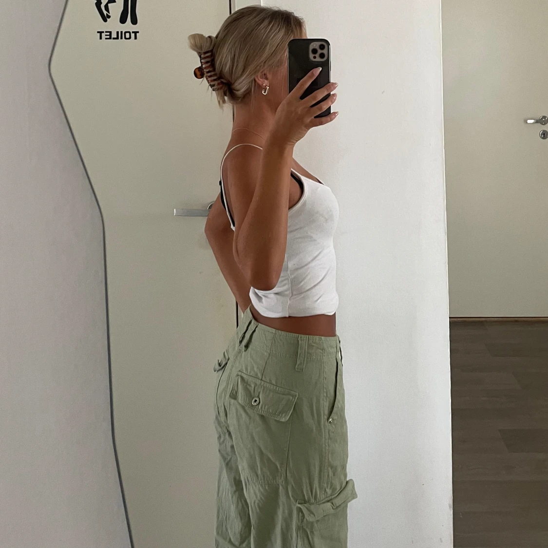 Gröna cargobyxor  - 91