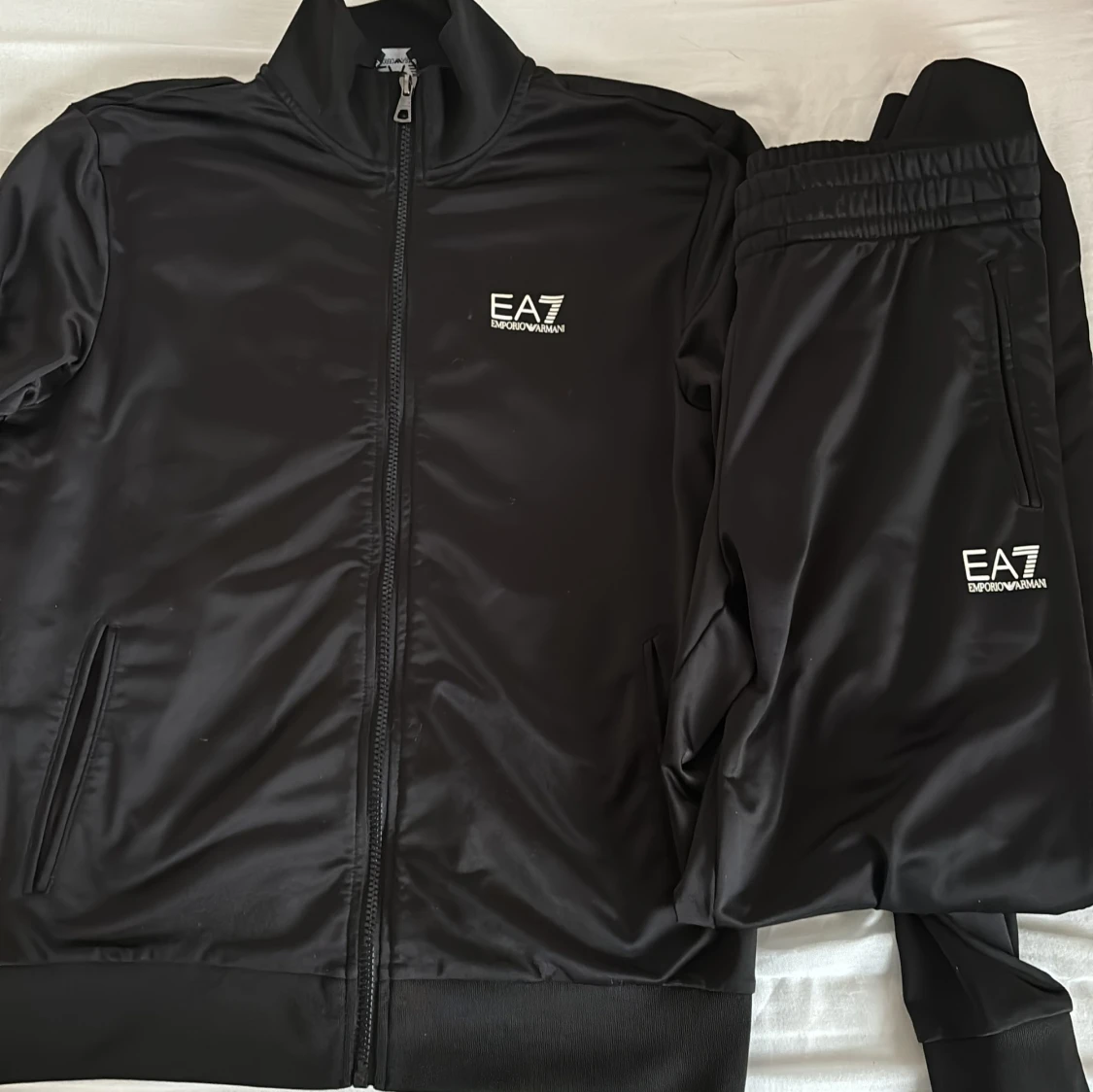 Armani Ea7