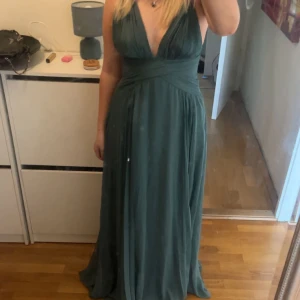 Balklänning  - Jätte fin grön balklänning
