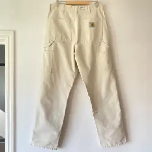 carhartt single knee pant 32x32 brand new with tags salt aged canvas (lighter irl, see last pic) 700kr