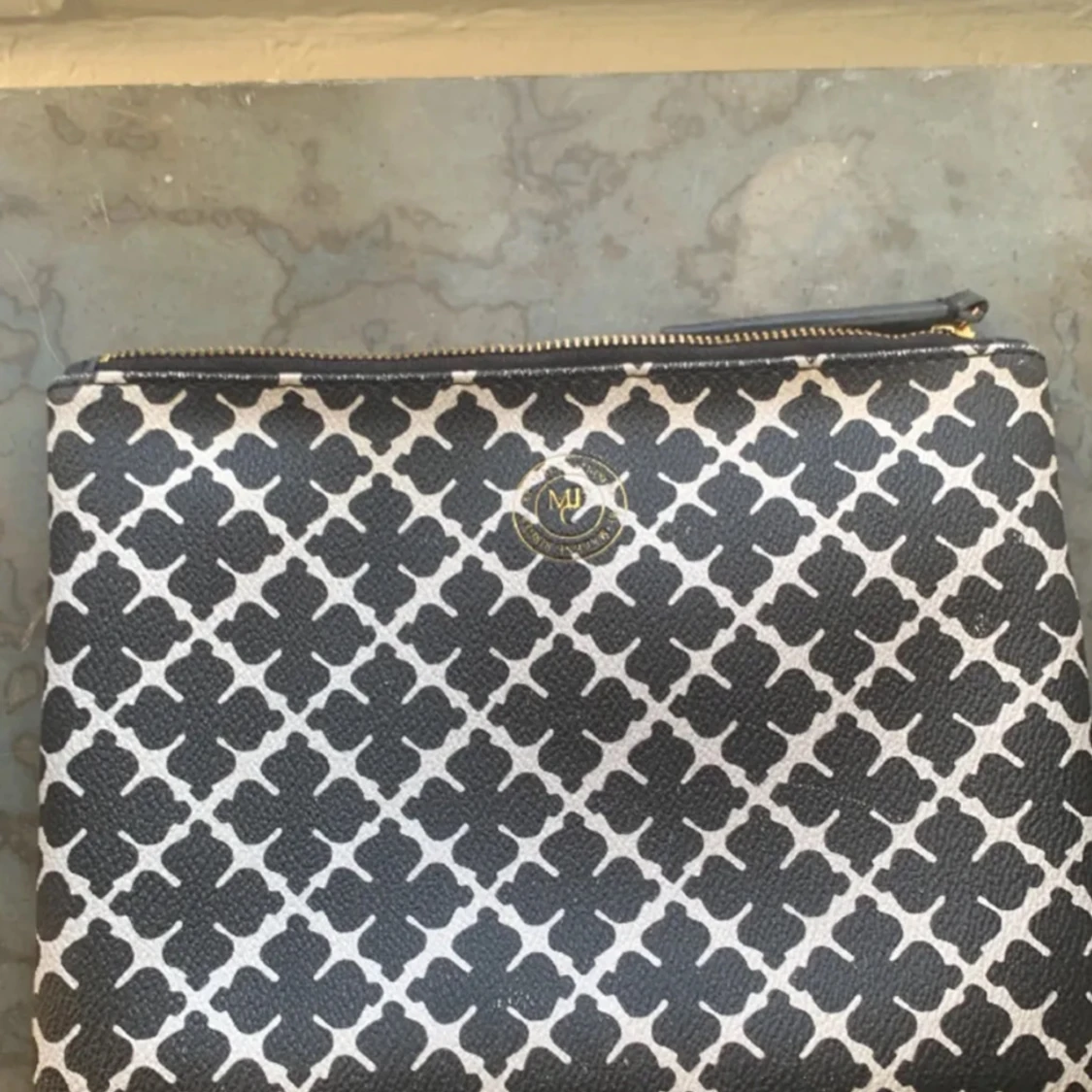 by malene birger necessär