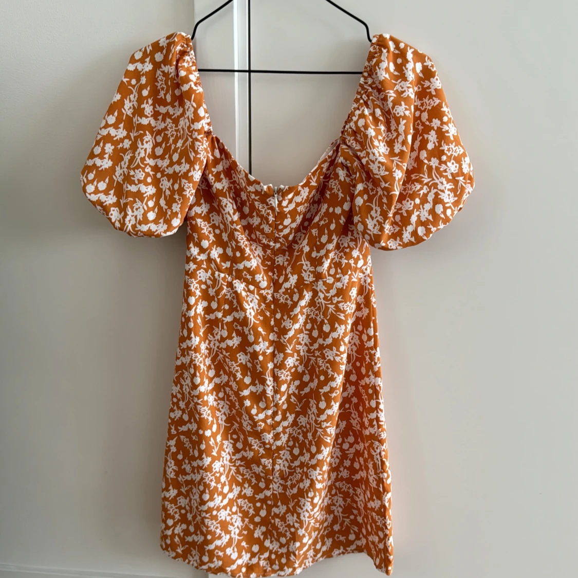 Orange somrig klänning  - 90