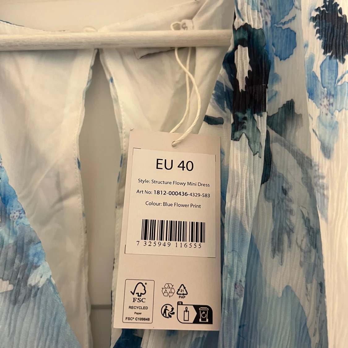 Lojsan Wallin x NA-KD - 91