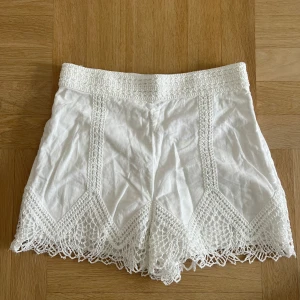 Zara shorts  - Så söta, använda en gång!! 