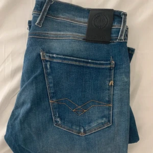 Replay  - Helt nya  Replay hyperflex Anbass  Storlek 29-32 även 30-32