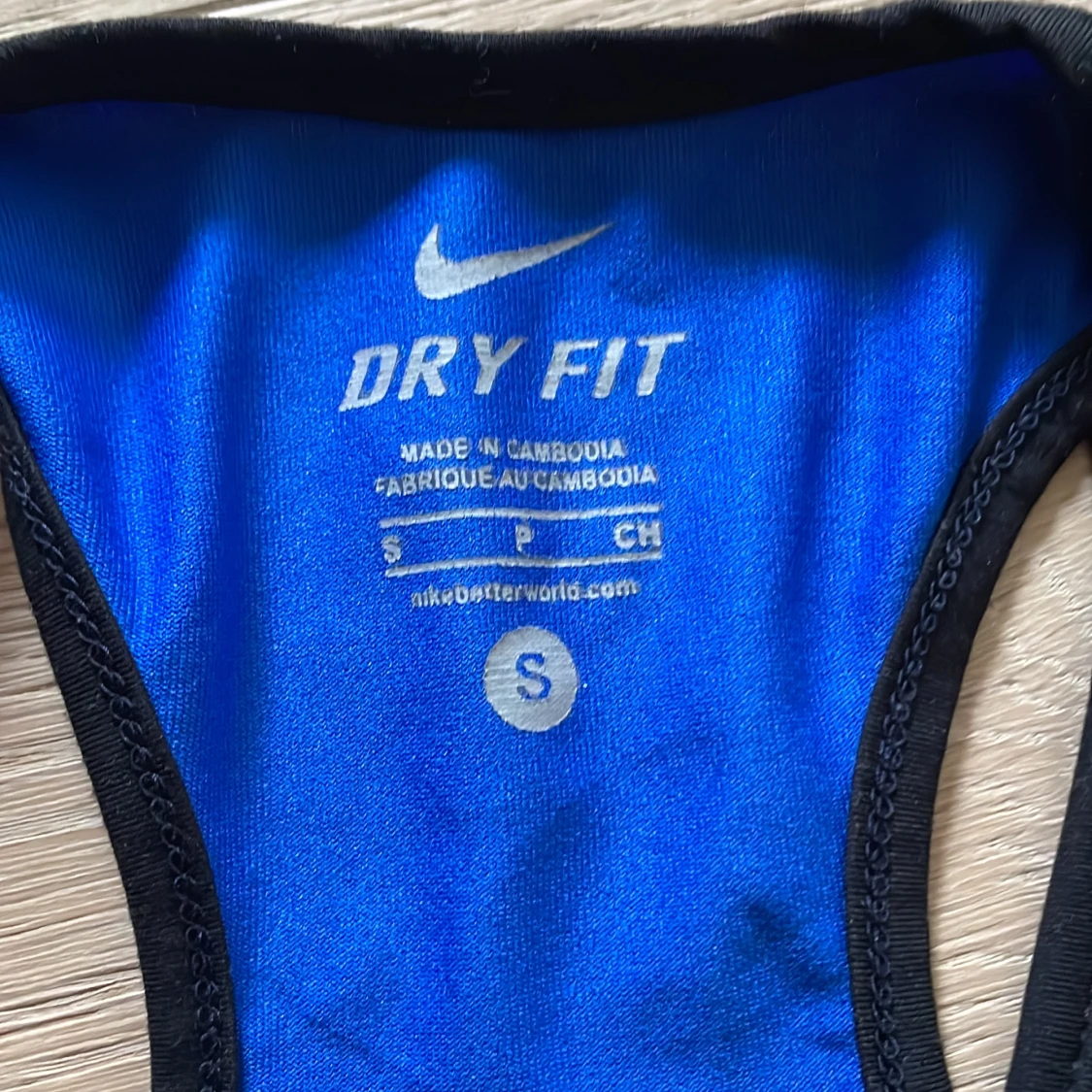 Sport topp Nike  - 90