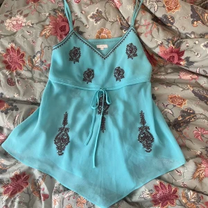 Broderat linne - Gulligt linne!