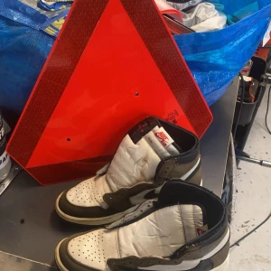 jordan 1 travis scott - hregg (ryckspärr coils  lgf ingår inte kan bytas mot hood kalsonger