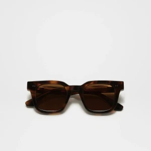 Chimi 04 - Köpta nyligen. Andvända ganska mycket. Har skyddspåse, boxen och inplastad rengöringstyg. Köpta för 1300