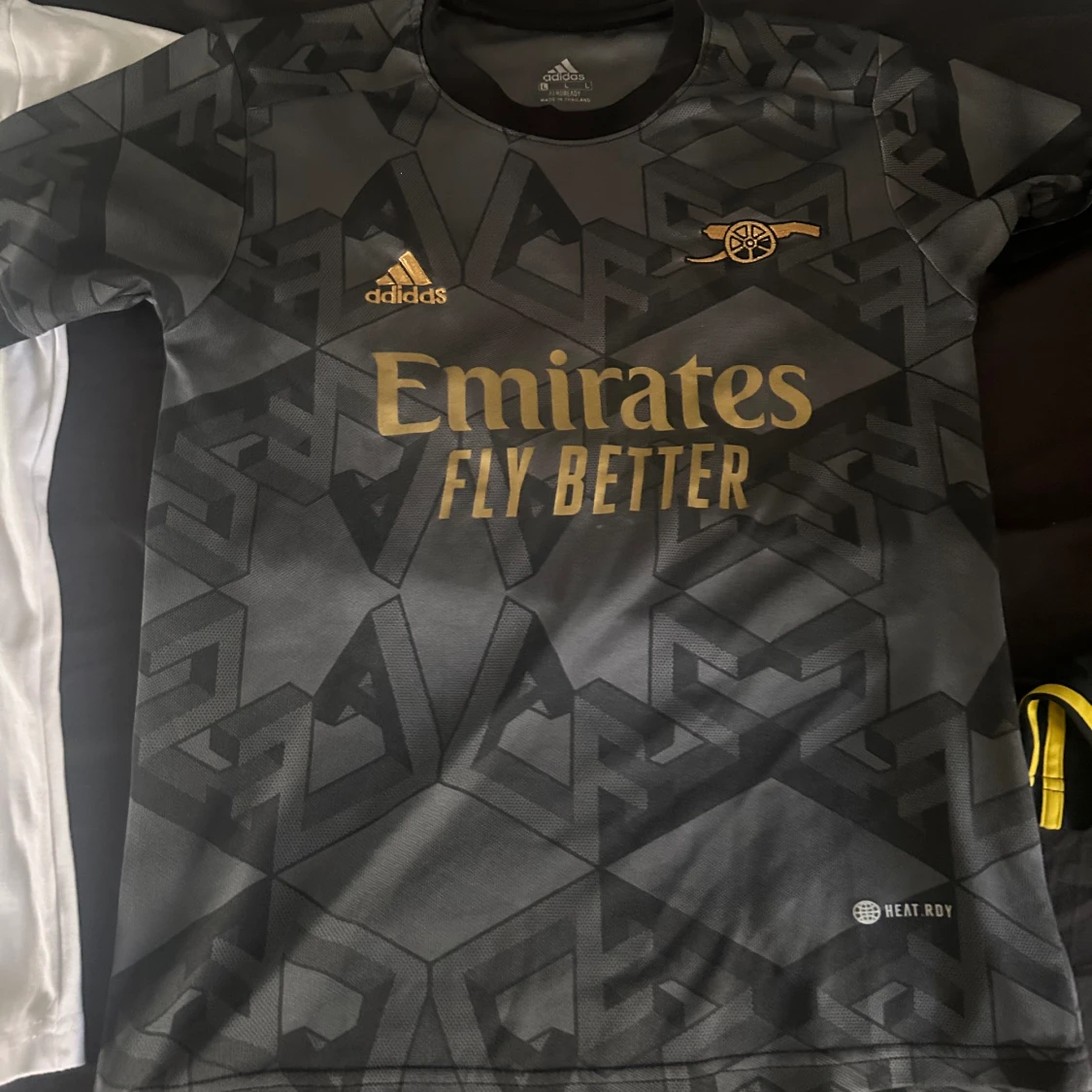 Sverige (S) Real Madrid (M/S) Arsenal (S/M/L)